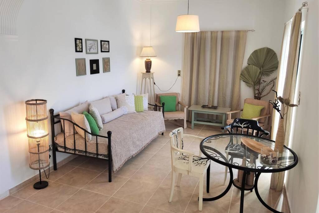 Apartment 95 M2, Center Of Sitia, Wifi, 350M Beach Esterno foto